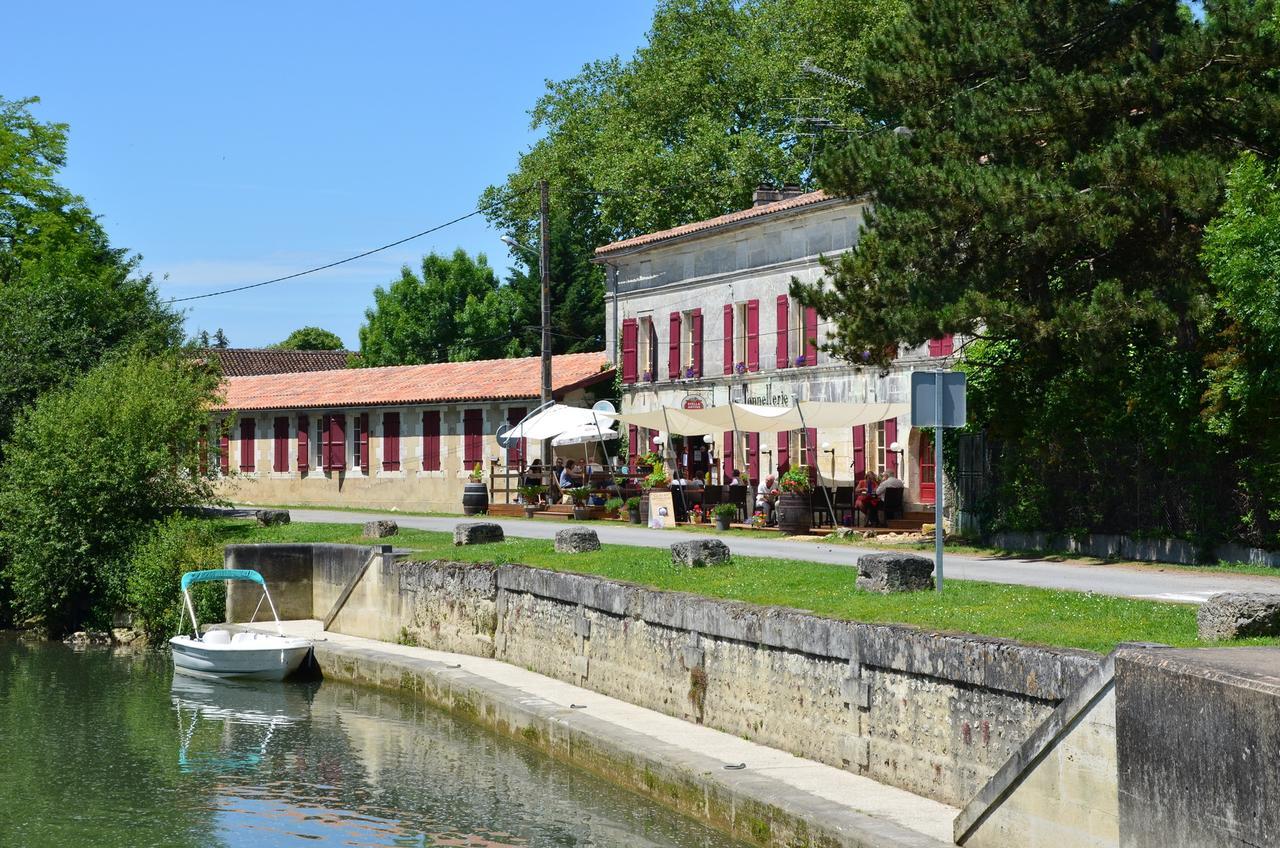 La Tonnellerie Bed & Breakfast Châteauneuf-sur-Charente Екстериор снимка